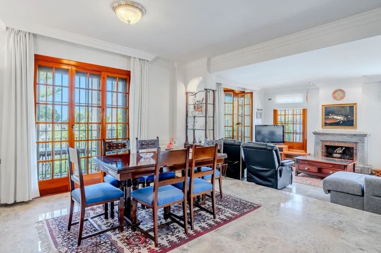 5 sypialnia Willa na sprzedaż w Altea z basenem garażem - 1 990 000 € (Ref: 9919333)