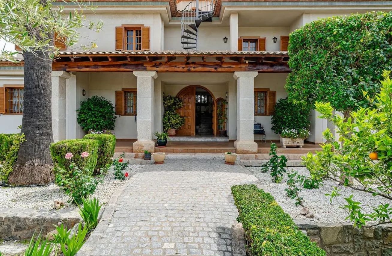 5 sypialnia Willa na sprzedaż w Altea z basenem garażem - 1 990 000 € (Ref: 9919333)