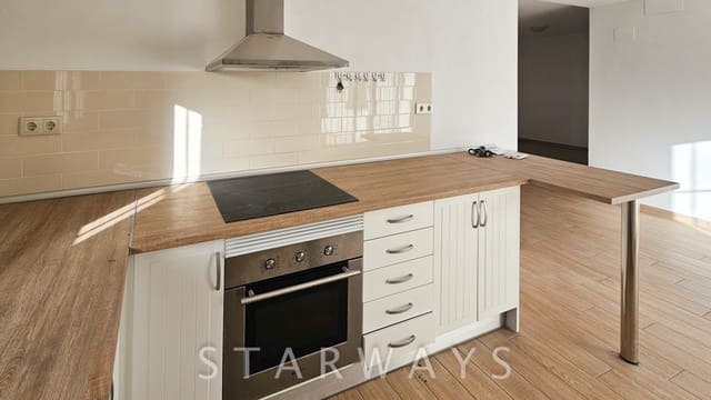 4 soveværelse Villa til salg i La Nucia med garage - € 425.000 (Ref: 9928710)