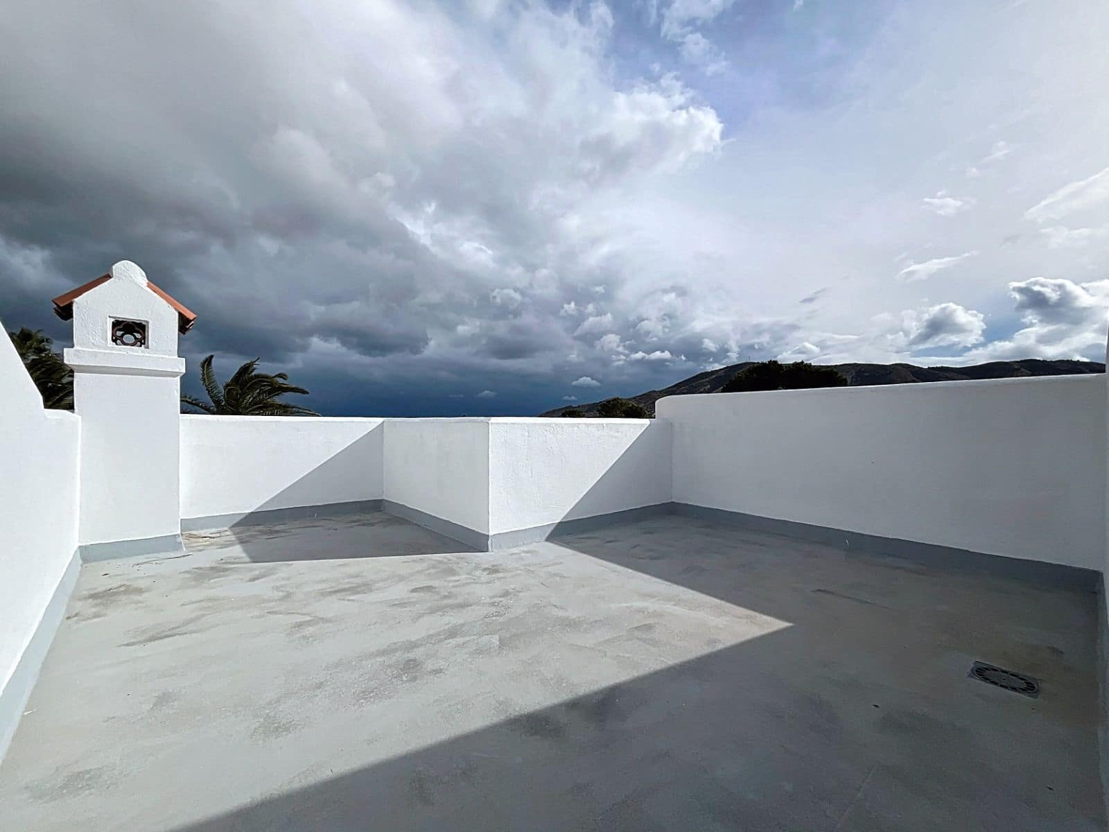 5 bedroom Villa for sale in Alfaz del Pi / L'Alfas del Pi with pool garage - € 699,000 (Ref: 9961976)