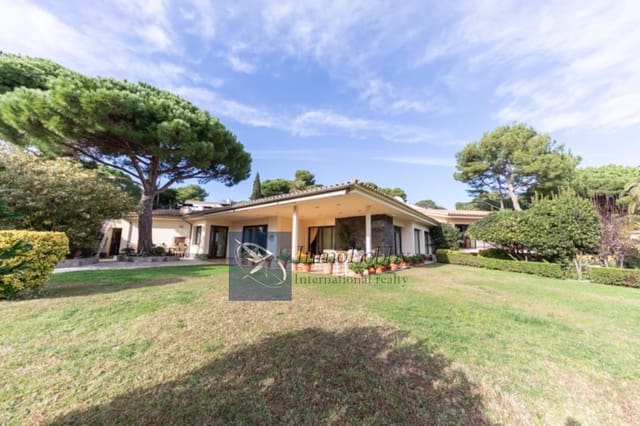 4 Zimmer Villa zu verkaufen in S'Agaro, Castell-Platja d'Aro mit Pool Garage - 8.500.000 € (Ref: 5307135)