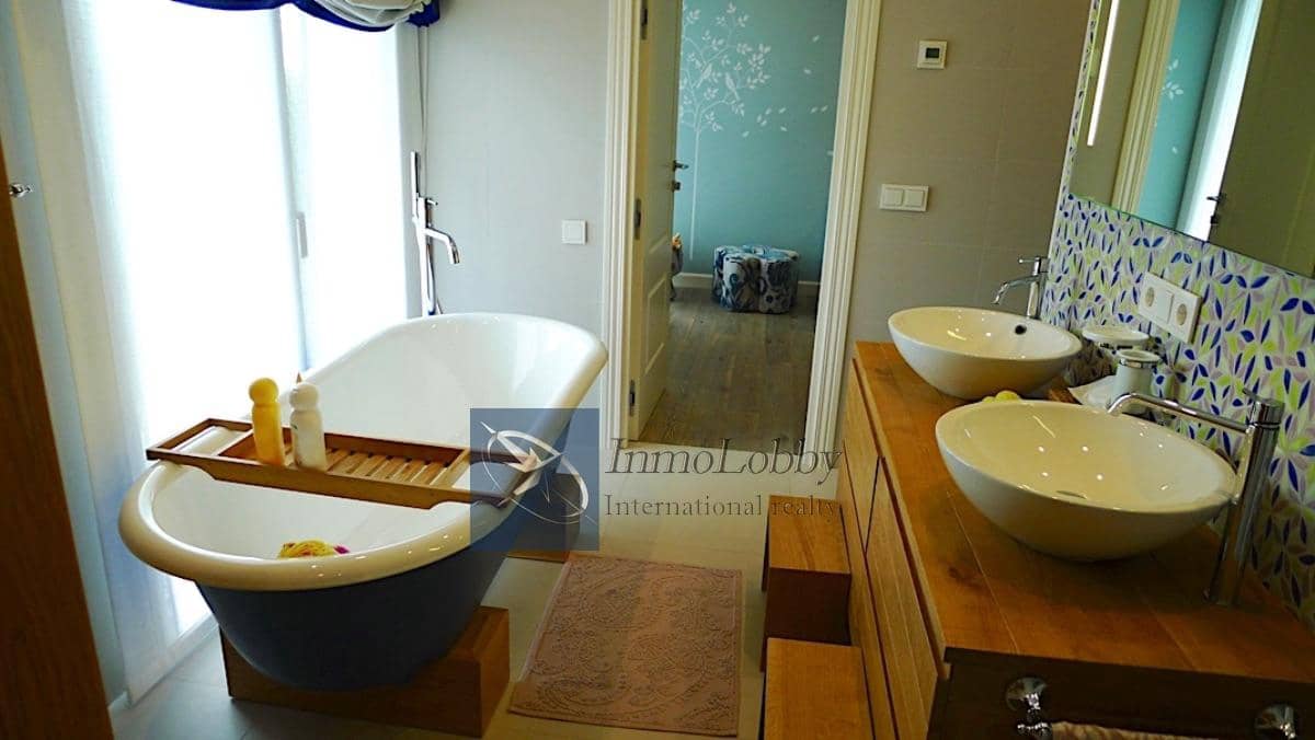 6 chambre Villa/Maison à vendre à Sant Antoni de Calonge avec piscine garage - 4 000 000 € (Ref: 5309835)