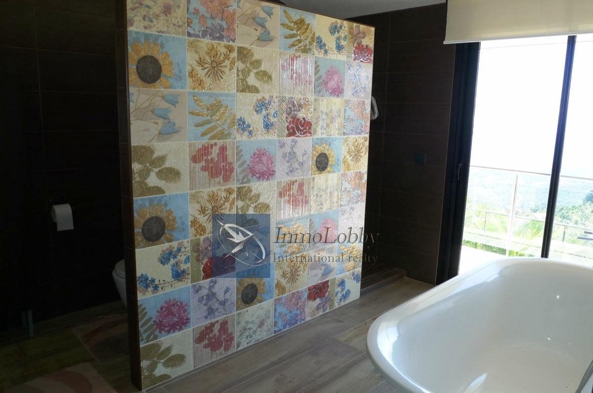 5 makuuhuone Huvila myytävänä paikassa Platja d'Aro mukana uima-altaan 
autotalli - 3 333 000 € (Ref: 5322722)