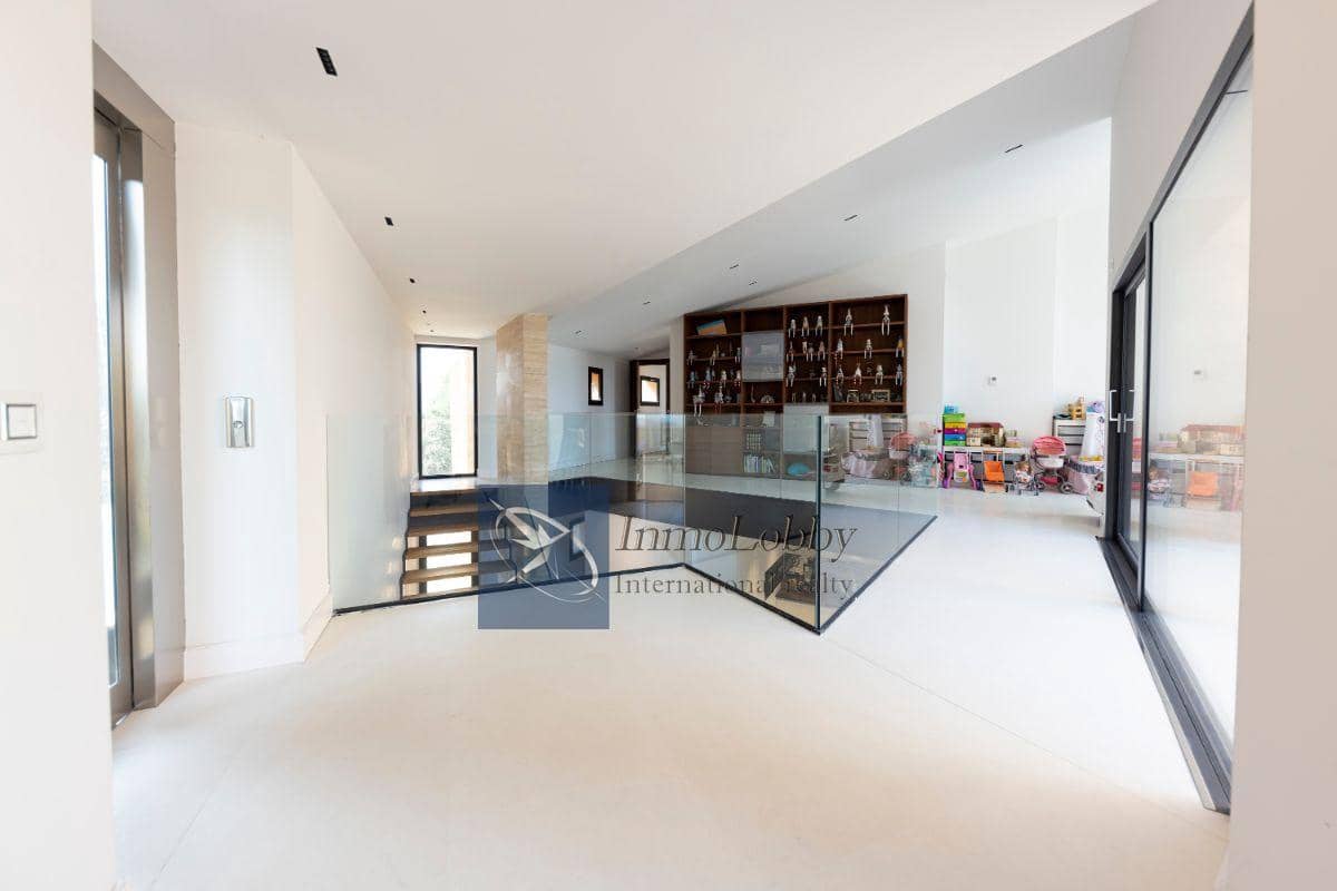 6 bedroom Villa for sale in Sant Feliu de Guixols with pool garage - € 2,650,000 (Ref: 5976354)