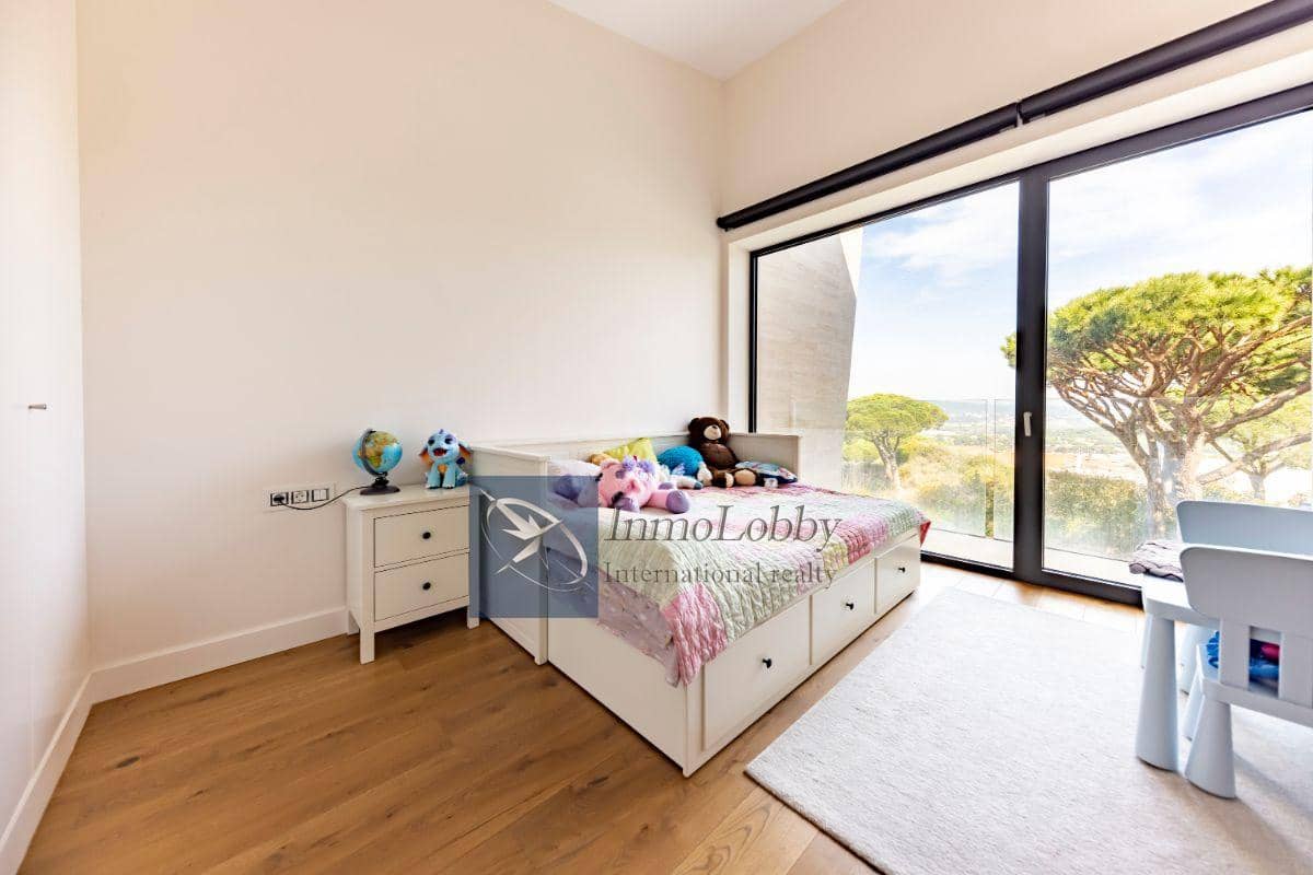 6 bedroom Villa for sale in Sant Feliu de Guixols with pool garage - € 2,650,000 (Ref: 5976354)