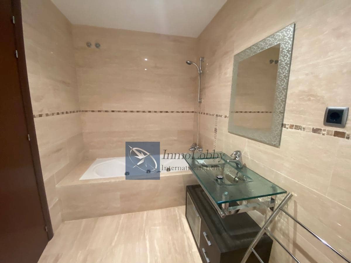 3 sypialnia Willa na sprzedaż w Platja d'Aro z basenem garażem - 820 000 € (Ref: 6076429)