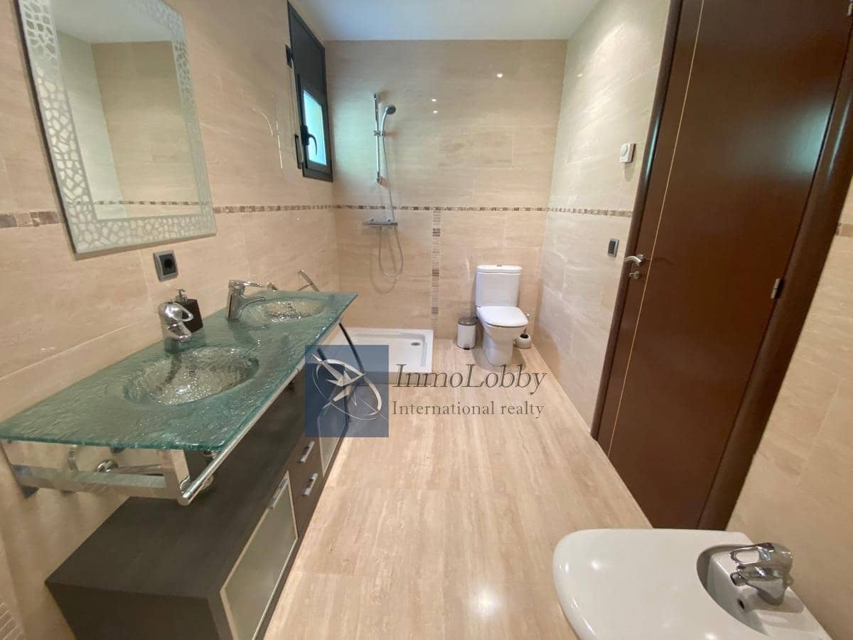 3 sypialnia Willa na sprzedaż w Platja d'Aro z basenem garażem - 820 000 € (Ref: 6076429)