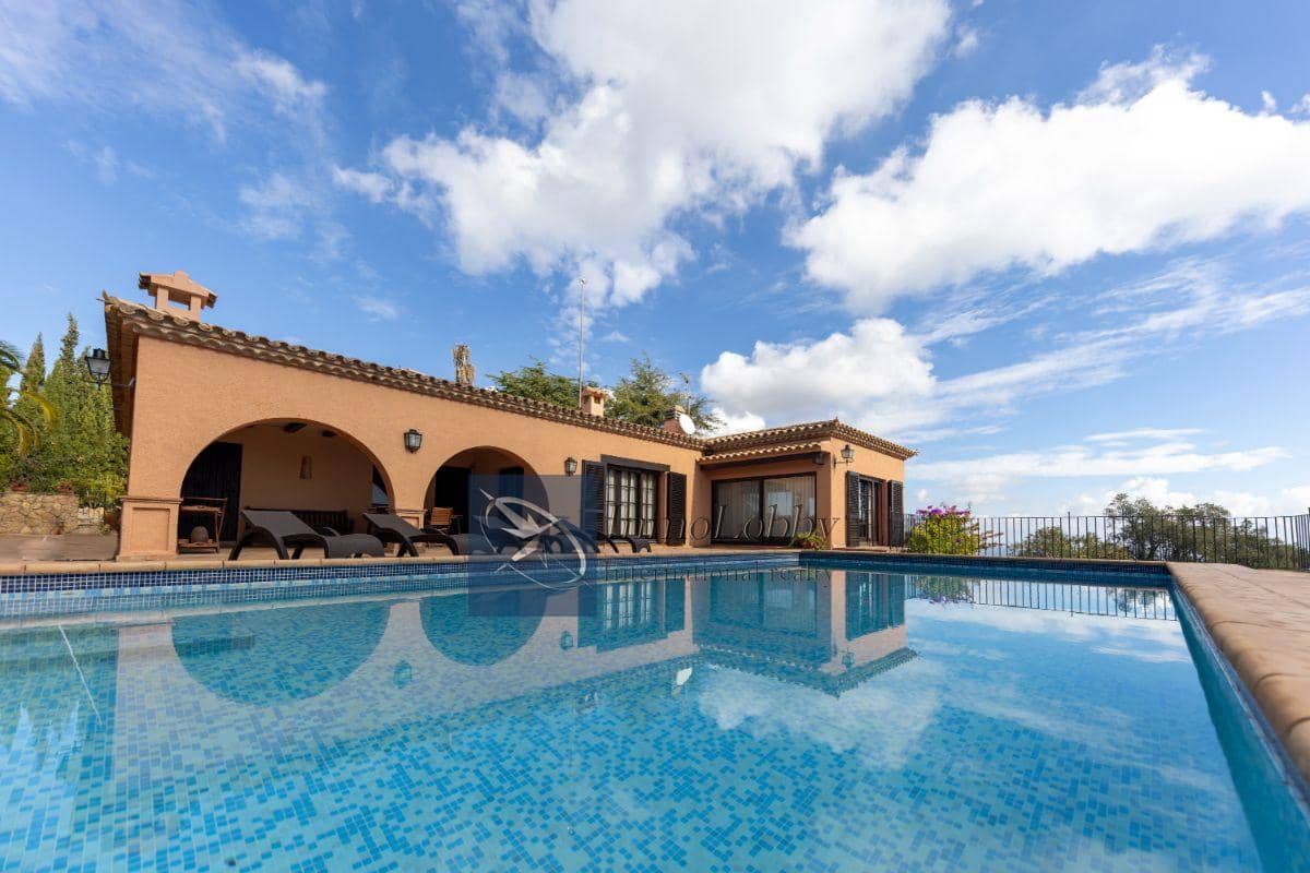 4 bedroom Villa for sale in Castell-Platja d'Aro with pool - € 1,650,000 (Ref: 7260654)