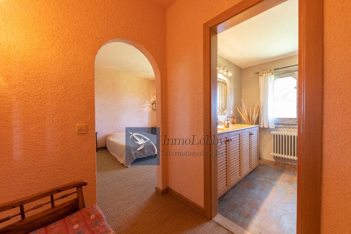 4 bedroom Villa for sale in Castell-Platja d'Aro with pool - € 1,650,000 (Ref: 7260654)