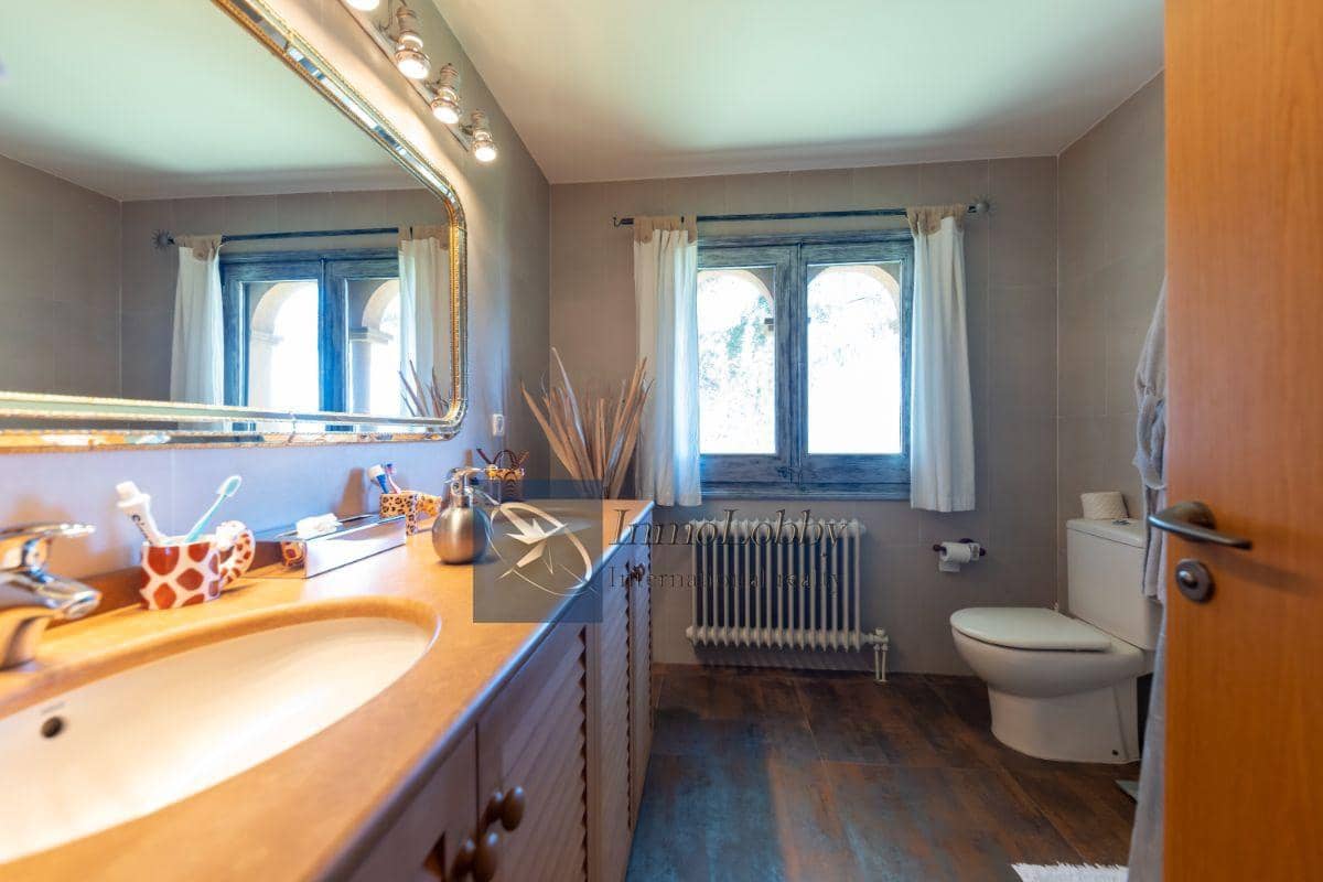 4 bedroom Villa for sale in Castell-Platja d'Aro with pool - € 1,650,000 (Ref: 7260654)