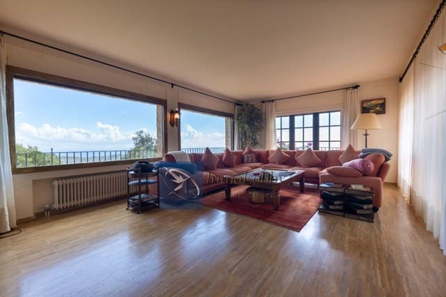 4 bedroom Villa for sale in Castell-Platja d'Aro with pool - € 1,650,000 (Ref: 7260654)