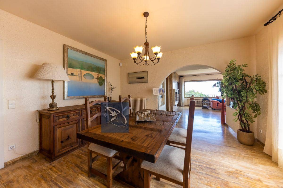 4 bedroom Villa for sale in Castell-Platja d'Aro with pool - € 1,650,000 (Ref: 7260654)