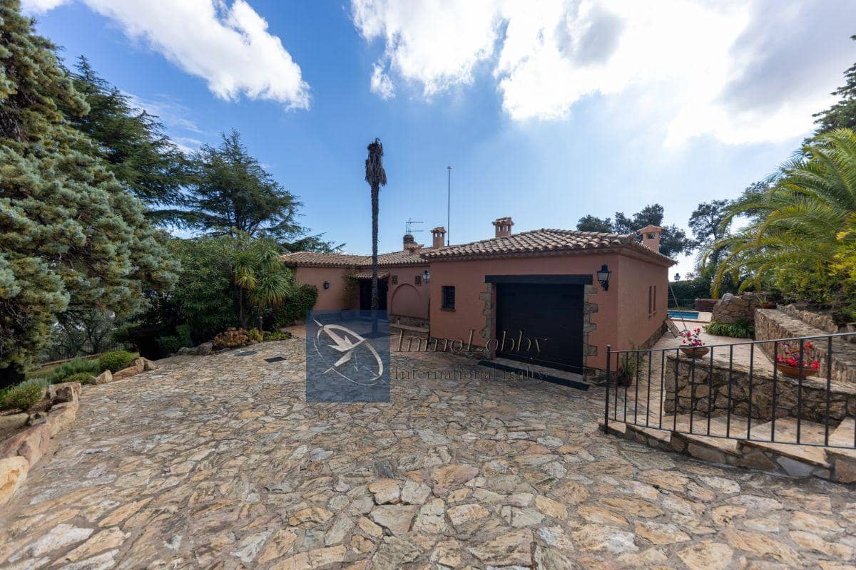 4 bedroom Villa for sale in Castell-Platja d'Aro with pool - € 1,650,000 (Ref: 7260654)