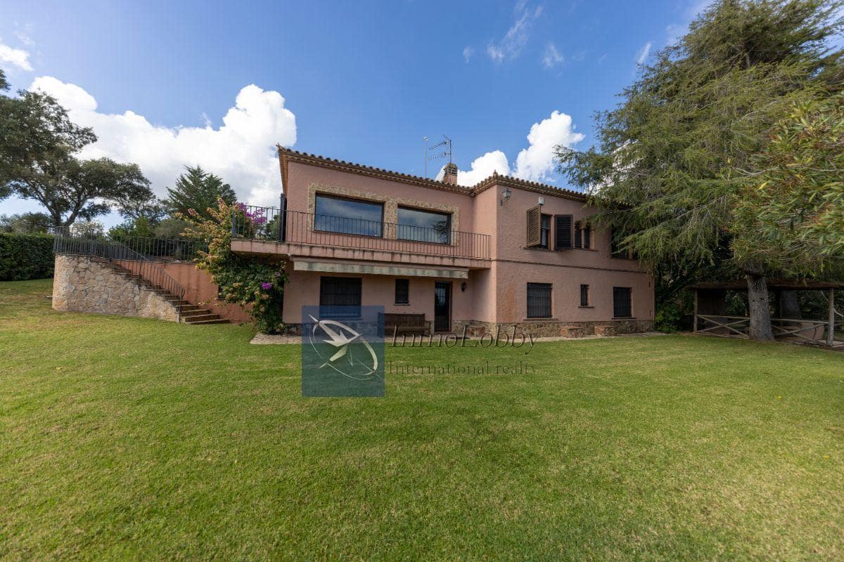 4 bedroom Villa for sale in Castell-Platja d'Aro with pool - € 1,650,000 (Ref: 7260654)