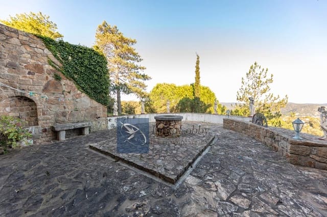 6 slaapkamer Villa te koop in Platja d'Aro, Castell-Platja d'Aro met garage - € 585.000 (Ref: 7260672)