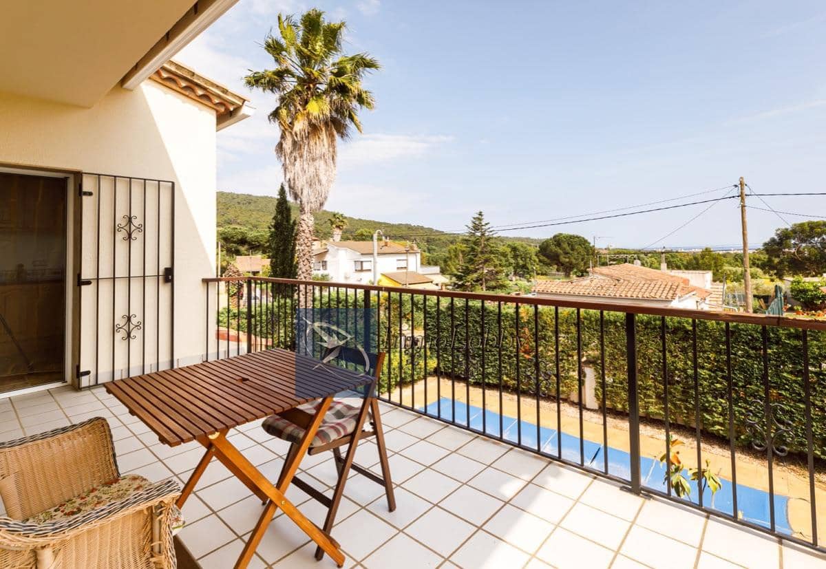 Chalet de 4 habitaciones en Calonge i Sant Antoni en venta con piscina garaje - 490.000 € (Ref: 7260690)