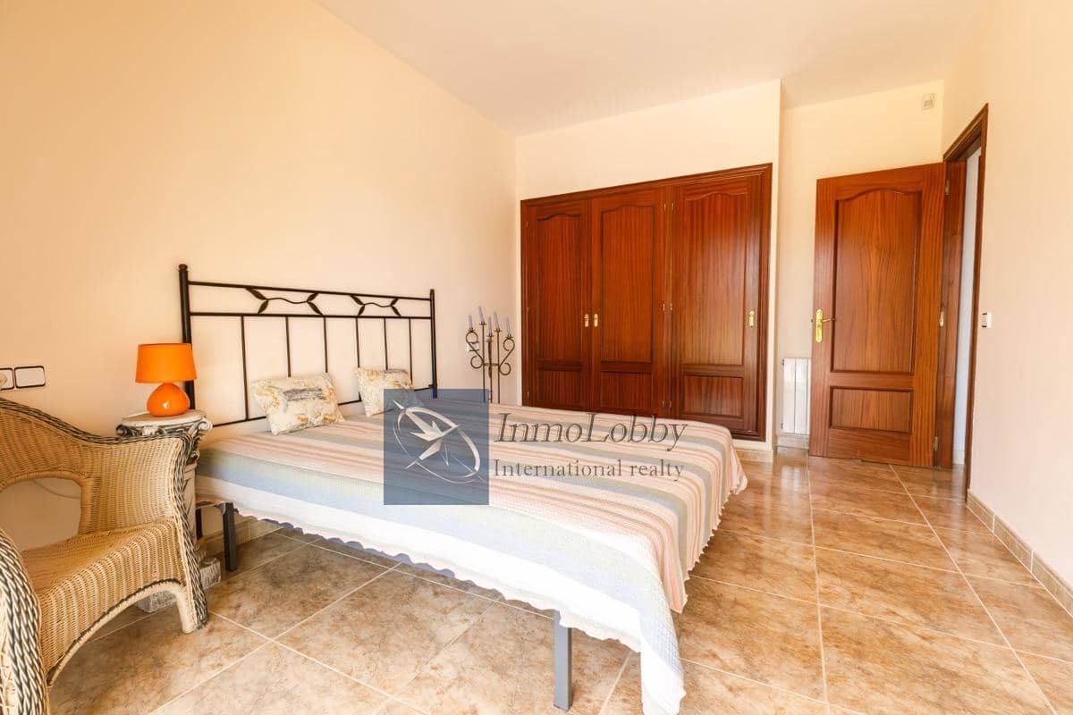 Chalet de 4 habitaciones en Calonge i Sant Antoni en venta con piscina garaje - 490.000 € (Ref: 7260690)