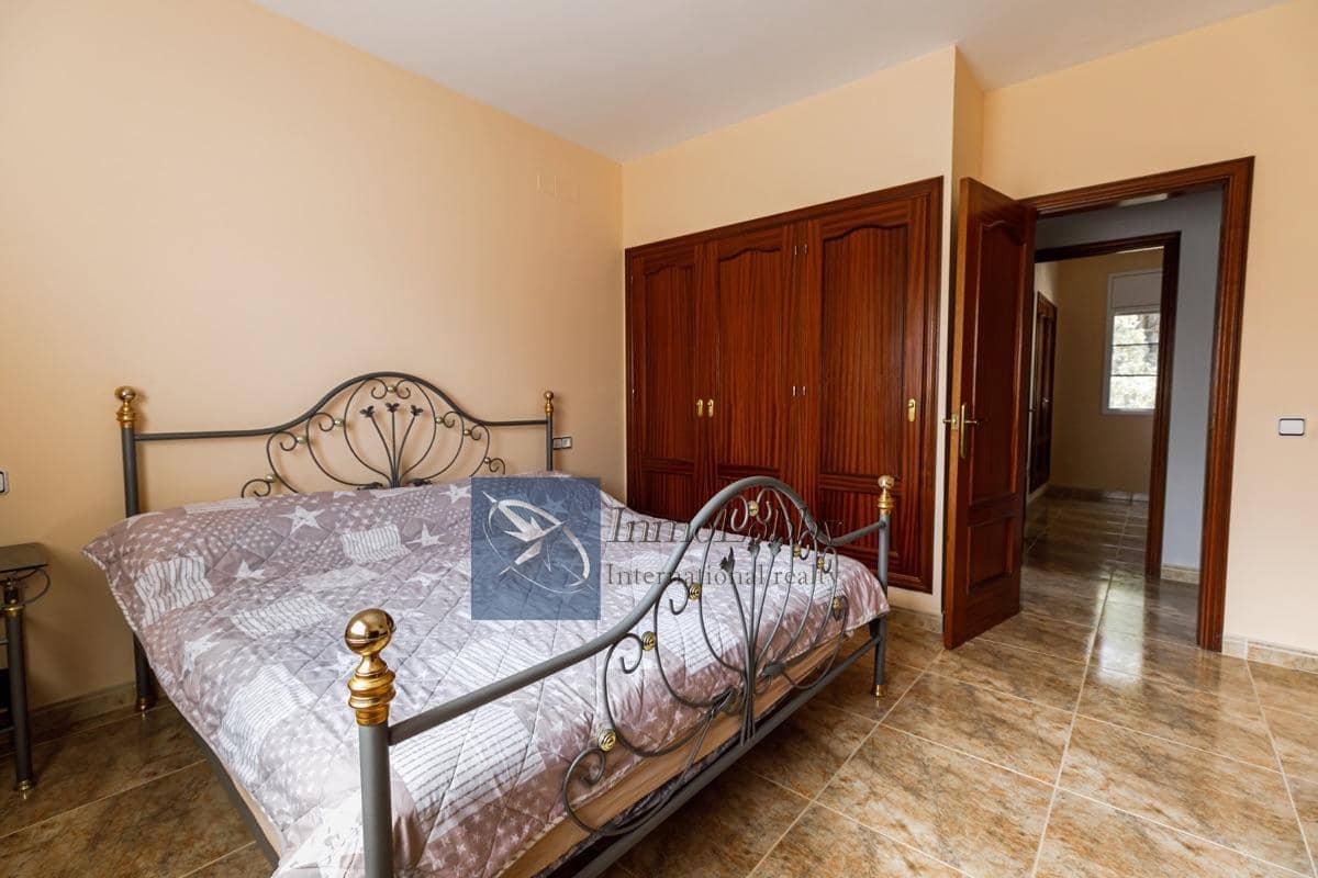 Chalet de 4 habitaciones en Calonge i Sant Antoni en venta con piscina garaje - 490.000 € (Ref: 7260690)