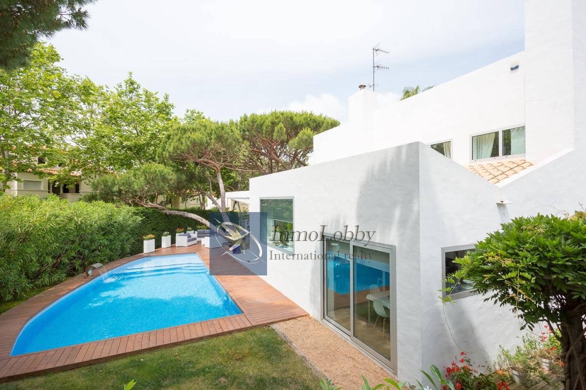 4 chambre Villa/Maison à vendre à S'Agaro avec piscine garage - 2 950 000 € (Ref: 7266138)