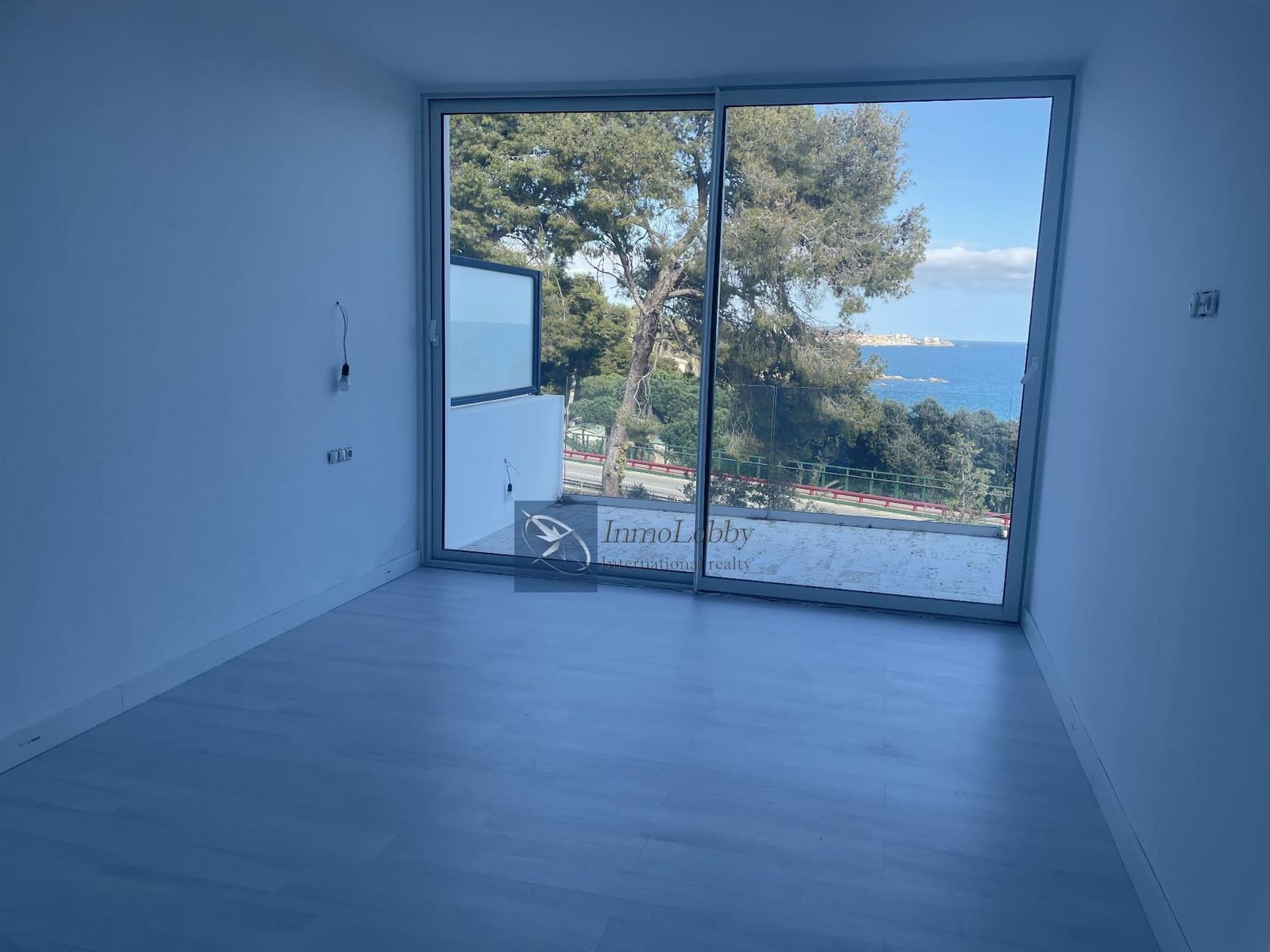 5 soveværelse Villa til salg i Sant Antoni de Calonge med swimmingpool garage - € 995.000 (Ref: 7266162)