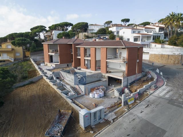 5 soveværelse Villa til salg i Sant Feliu de Guíxols med swimmingpool garage - € 2.450.000 (Ref: 7410759)