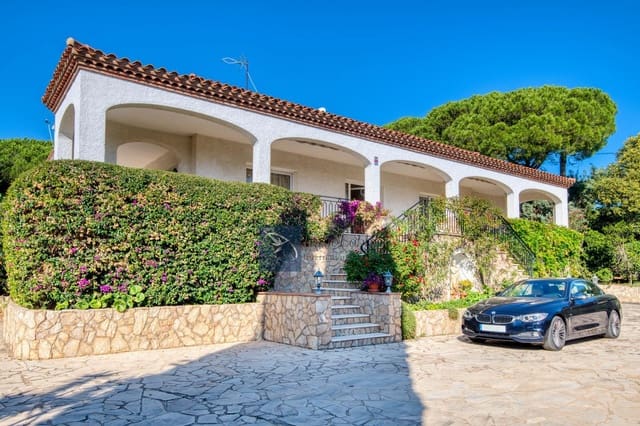 4 camera da letto Villa in vendita in Sant Feliu de Guíxols con garage - 1.950.000 € (Rif: 8161137)