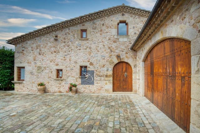 5 Zimmer Villa zu verkaufen in S'Agaro, Castell-Platja d'Aro mit Pool Garage - 2.950.000 € (Ref: 8526148)