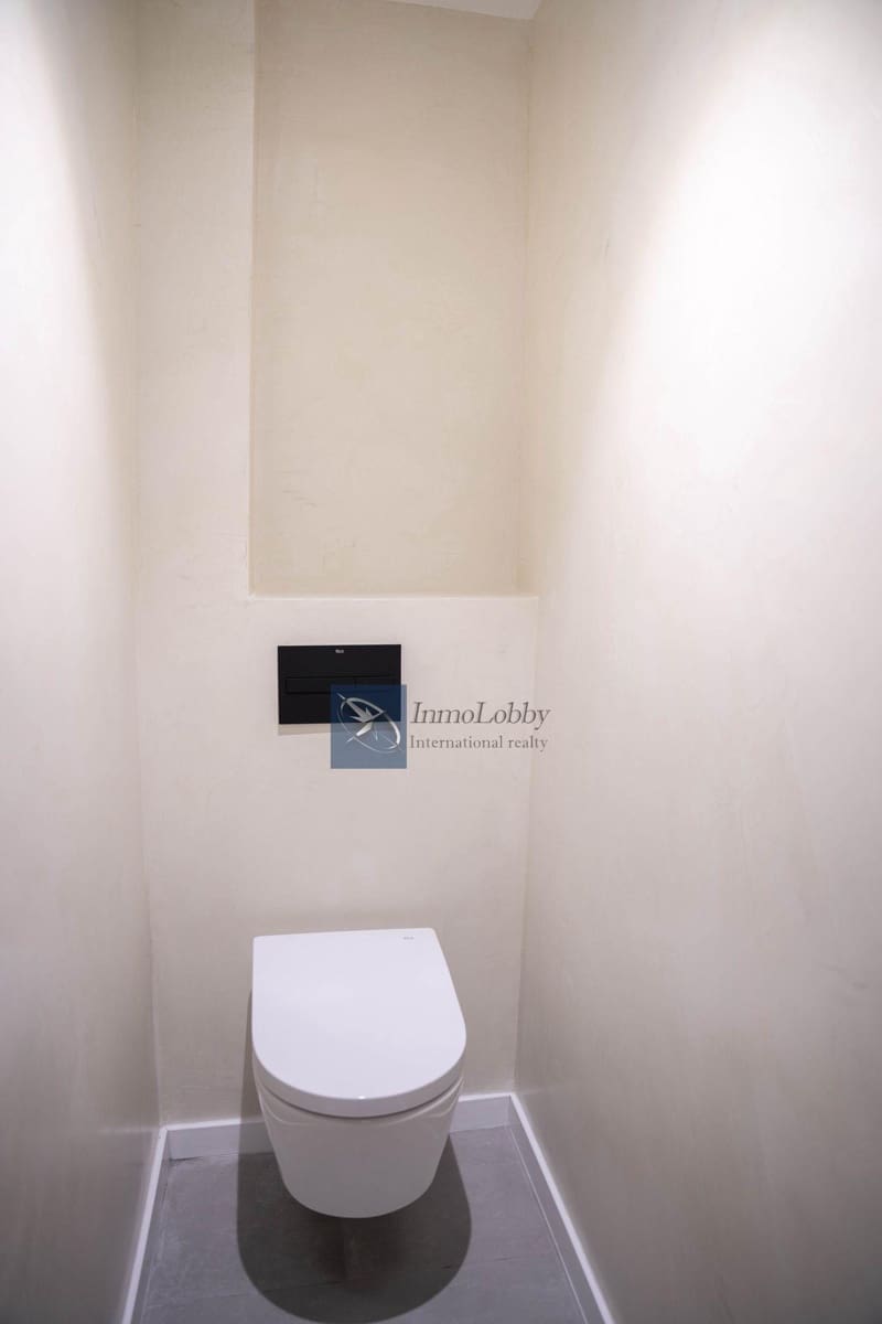 2 soveværelse Lejlighed til salg i Barcelona by - € 350.000 (Ref: 8772762)