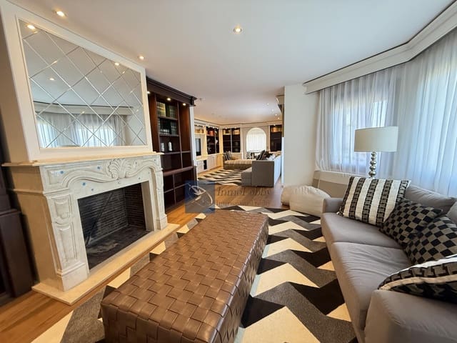 5 chambre Villa/Maison à vendre à Santa Cristina d'Aro avec piscine garage - 2 500 000 € (Ref: 8929711)