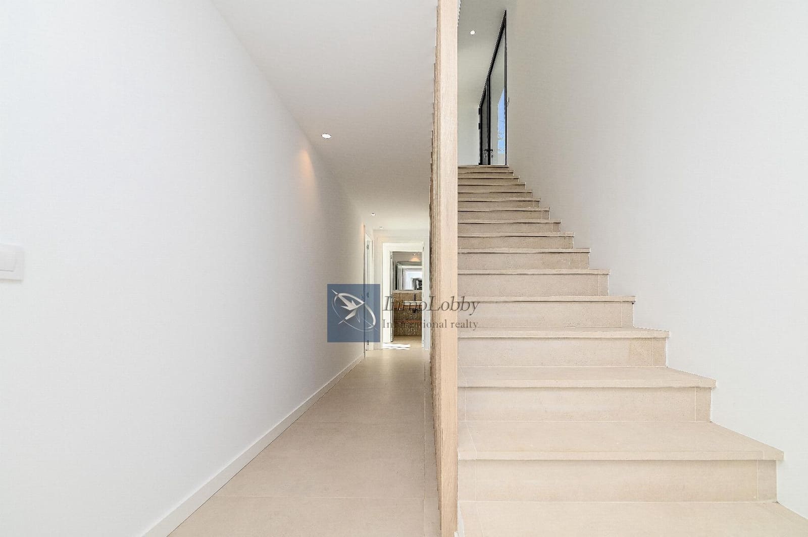 4 soveværelse Villa til salg i Roca de Malvet med swimmingpool garage - € 1.195.000 (Ref: 9035732)