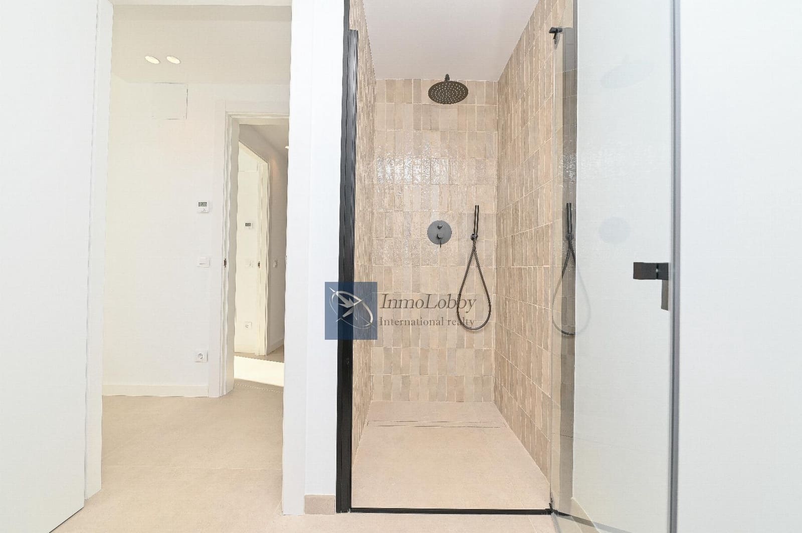 4 soveværelse Villa til salg i Roca de Malvet med swimmingpool garage - € 1.195.000 (Ref: 9035732)