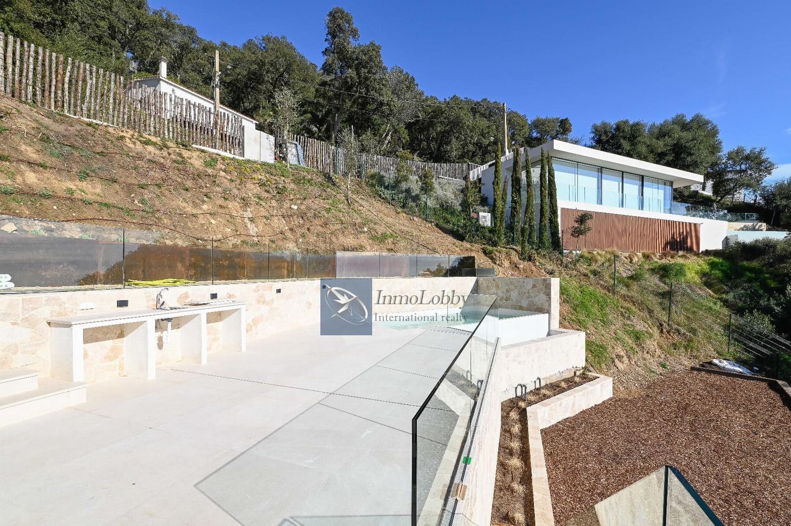 4 soveværelse Villa til salg i Roca de Malvet med swimmingpool garage - € 1.195.000 (Ref: 9035732)