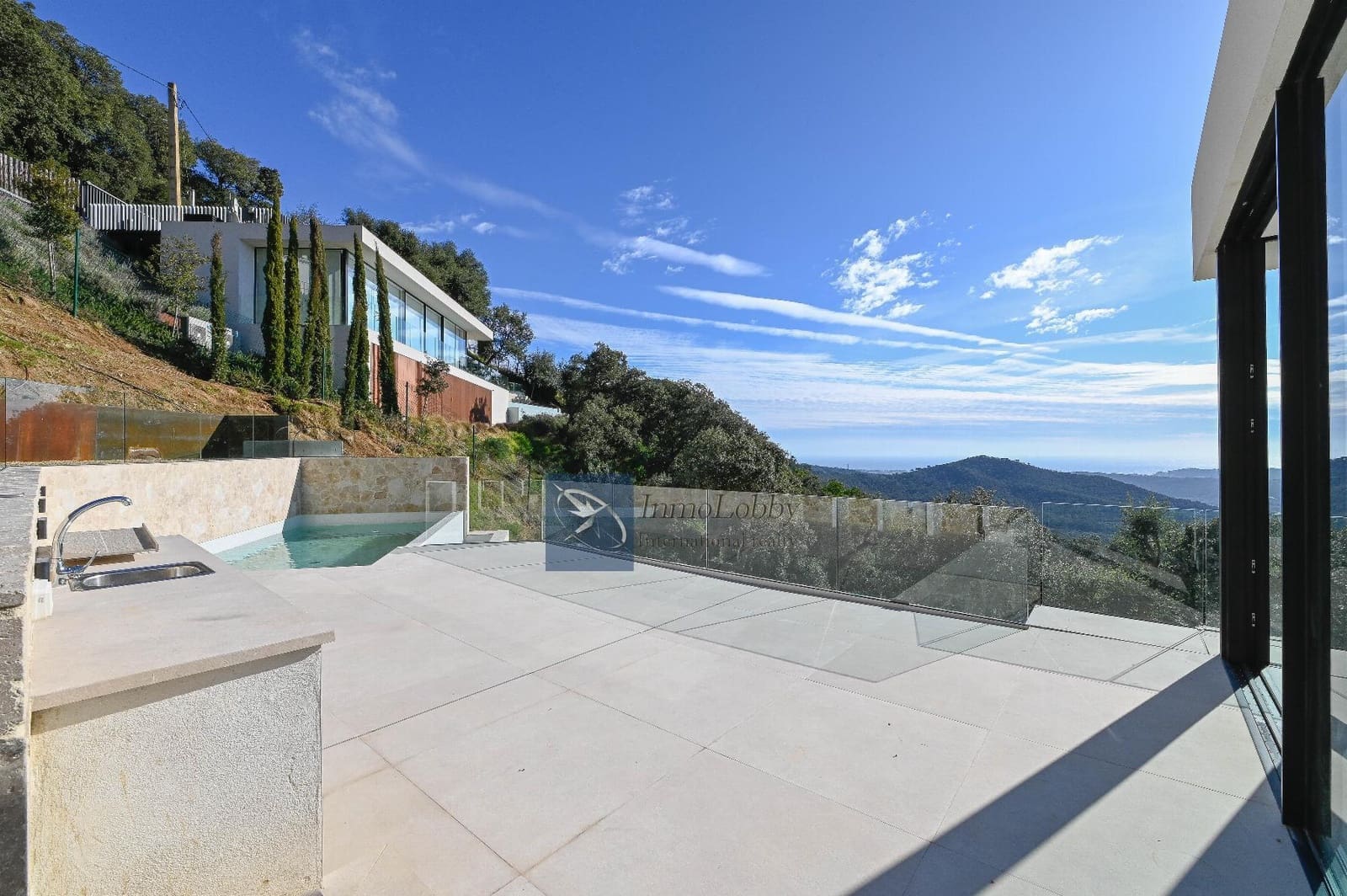 4 soveværelse Villa til salg i Roca de Malvet med swimmingpool garage - € 1.195.000 (Ref: 9035732)