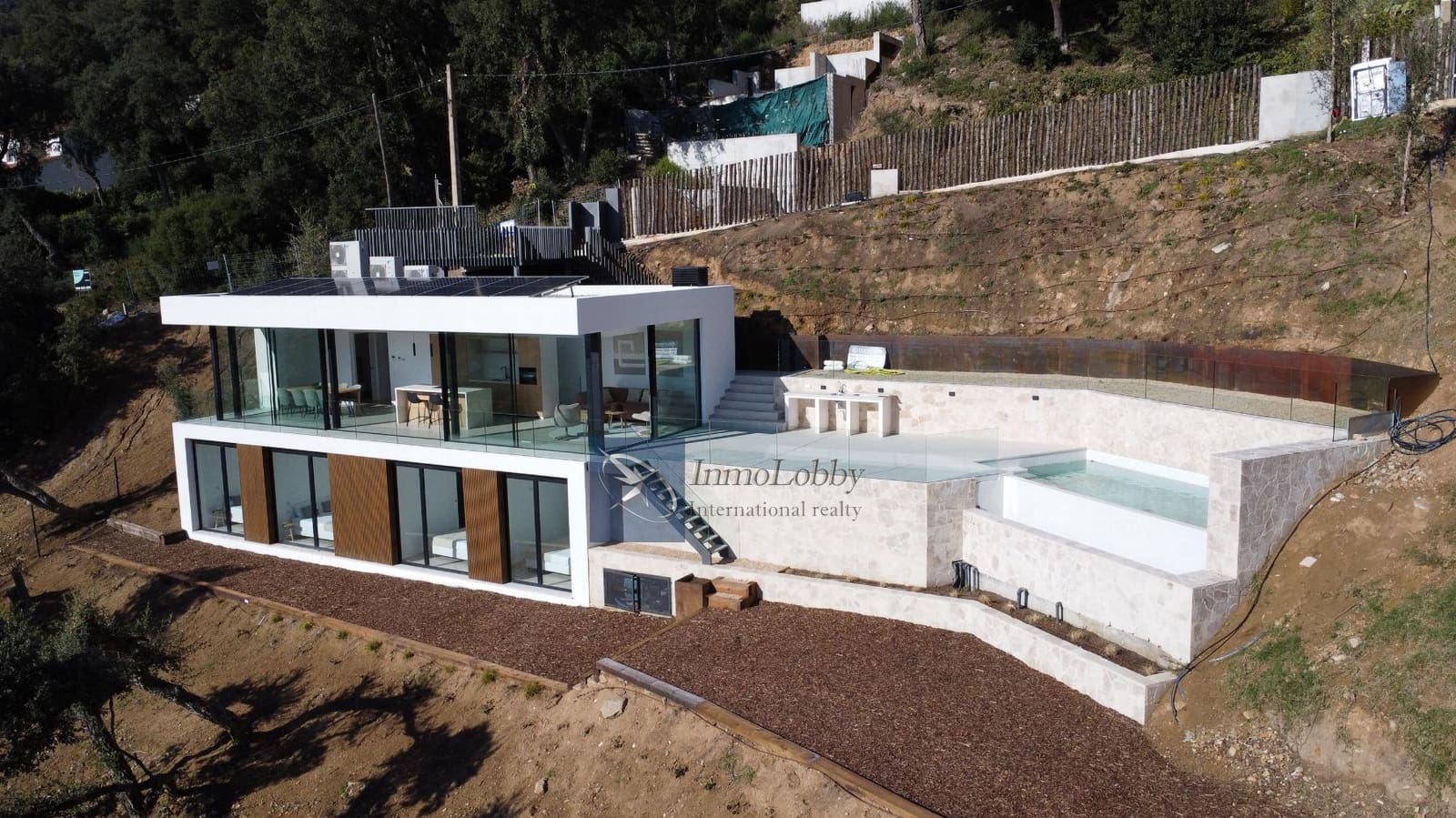 4 soveværelse Villa til salg i Roca de Malvet med swimmingpool garage - € 1.195.000 (Ref: 9035732)