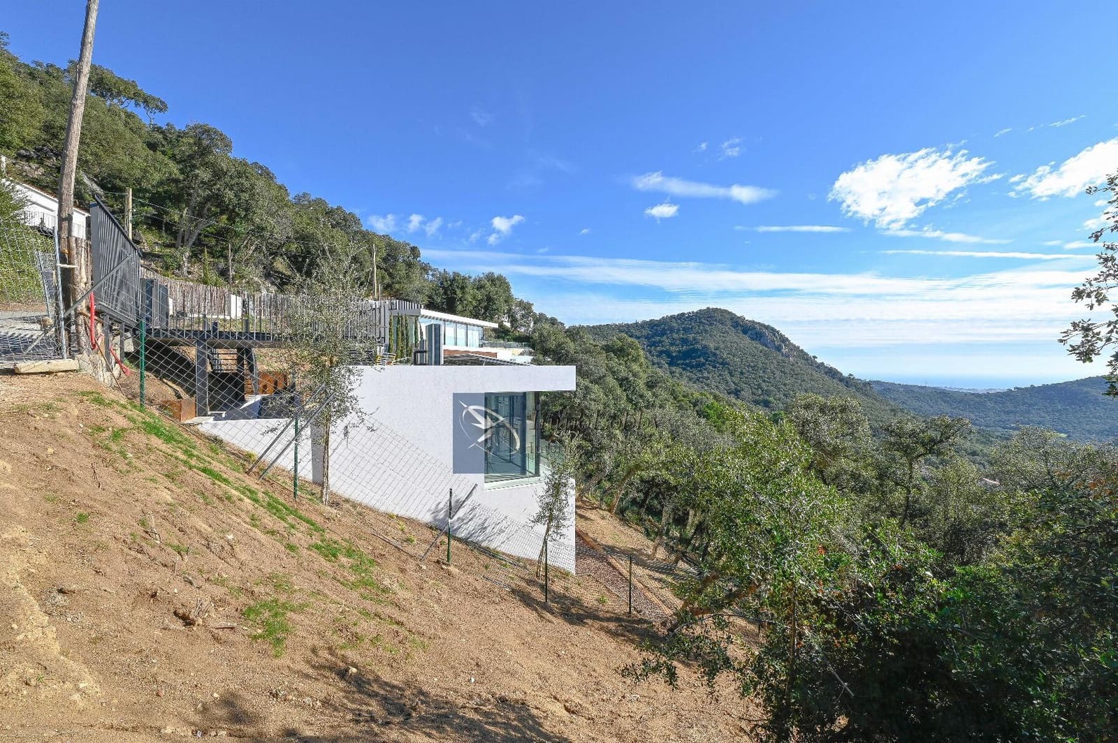 4 soveværelse Villa til salg i Roca de Malvet med swimmingpool garage - € 1.195.000 (Ref: 9035732)