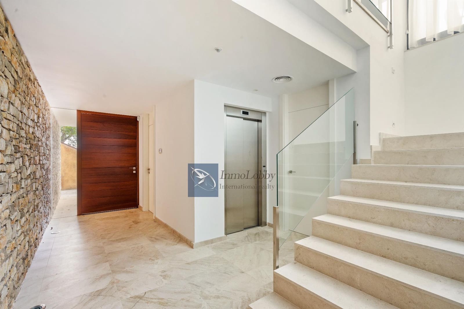 Chalet de 4 habitaciones en Platja d'Aro en venta con piscina garaje - 1.450.000 € (Ref: 9118377)