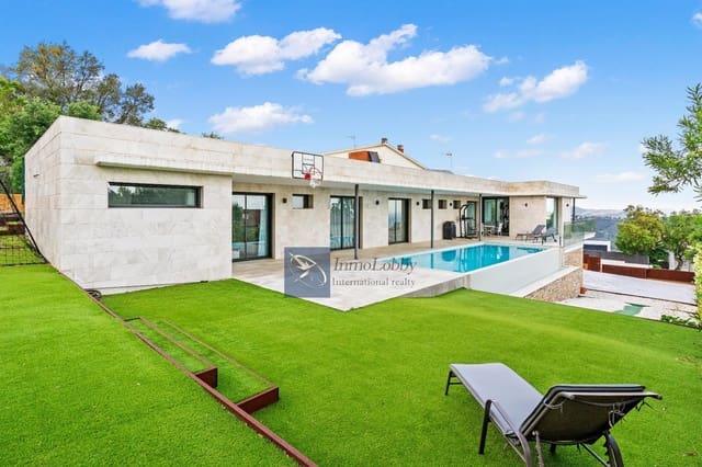 4 camera da letto Villa in vendita in Platja d'Aro, Castell-Platja d'Aro con piscina garage - 1.450.000 € (Rif: 9118377)