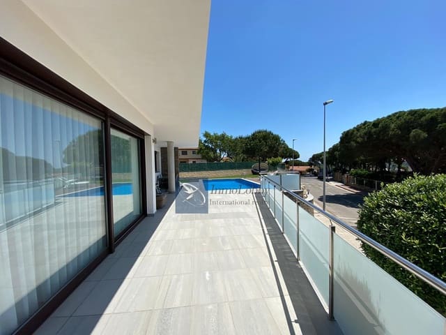 4 soveværelse Villa til salg i Sant Feliu de Guíxols med swimmingpool garage - € 2.000.000 (Ref: 9194280)