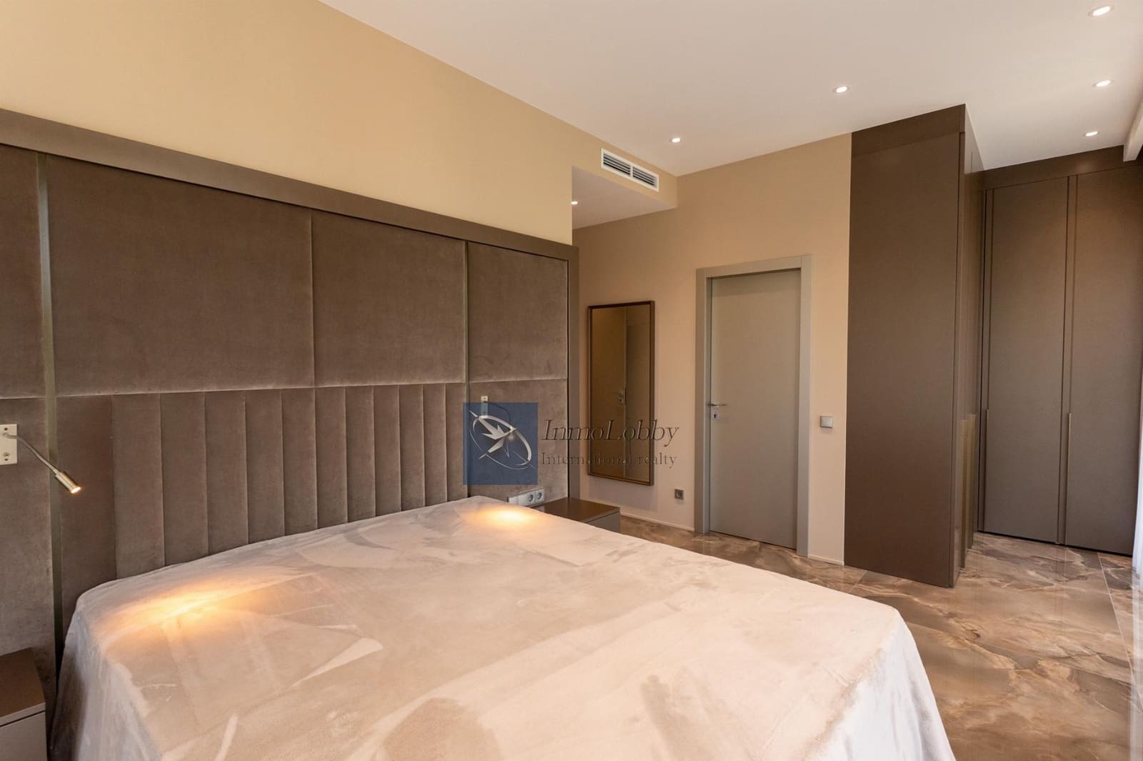 5 chambre Villa/Maison à vendre à Sant Antoni de Calonge avec piscine garage - 4 000 000 € (Ref: 9251612)