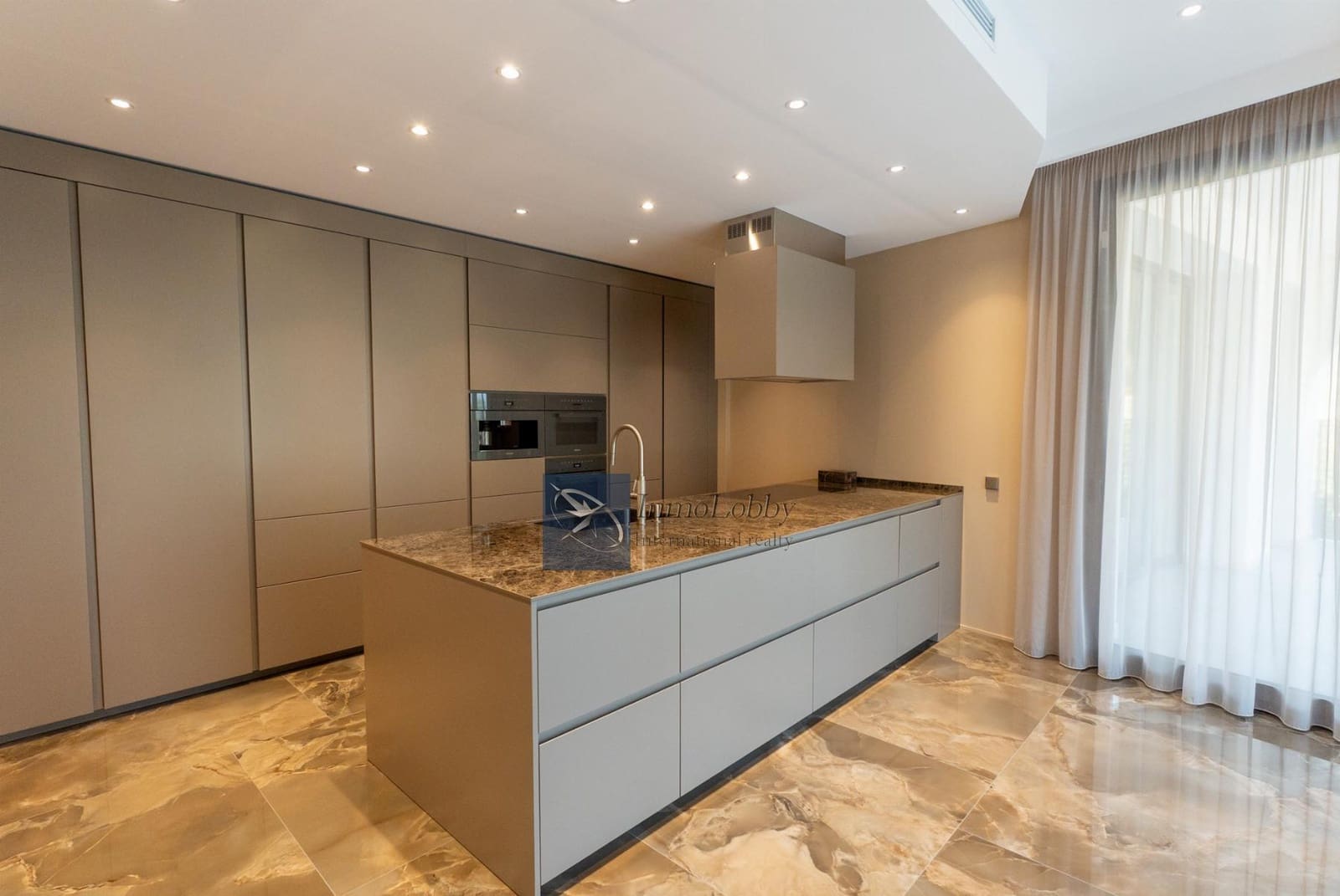 5 chambre Villa/Maison à vendre à Sant Antoni de Calonge avec piscine garage - 4 000 000 € (Ref: 9251612)