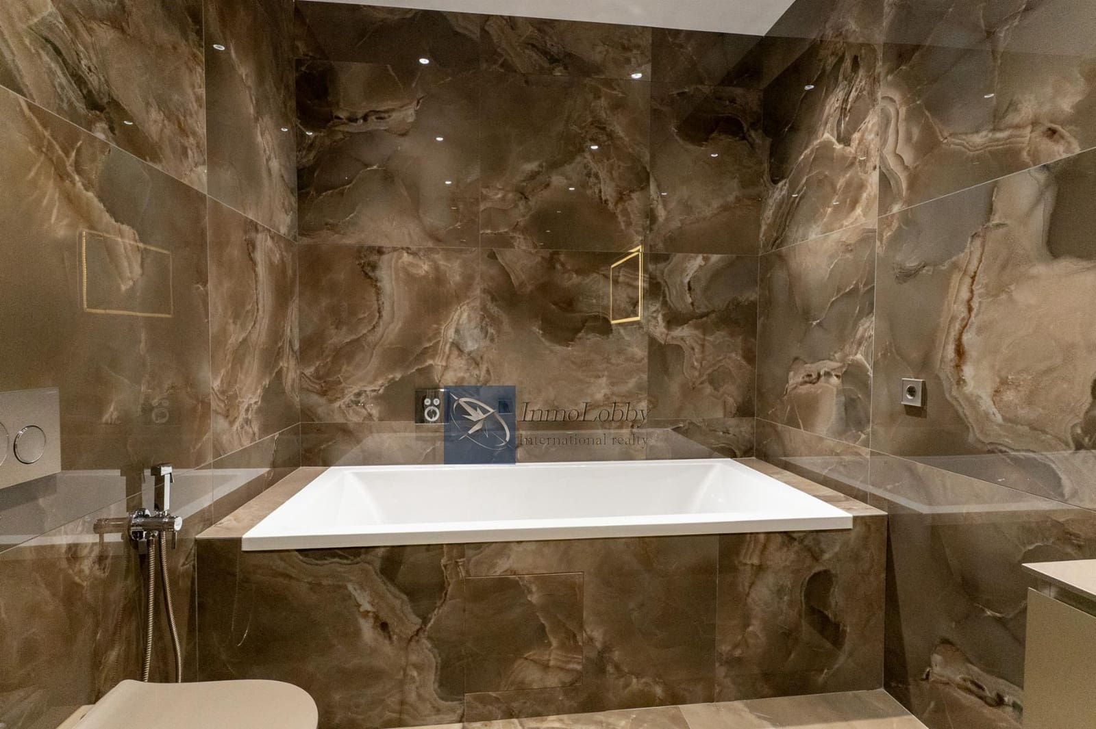 5 chambre Villa/Maison à vendre à Sant Antoni de Calonge avec piscine garage - 4 000 000 € (Ref: 9251612)