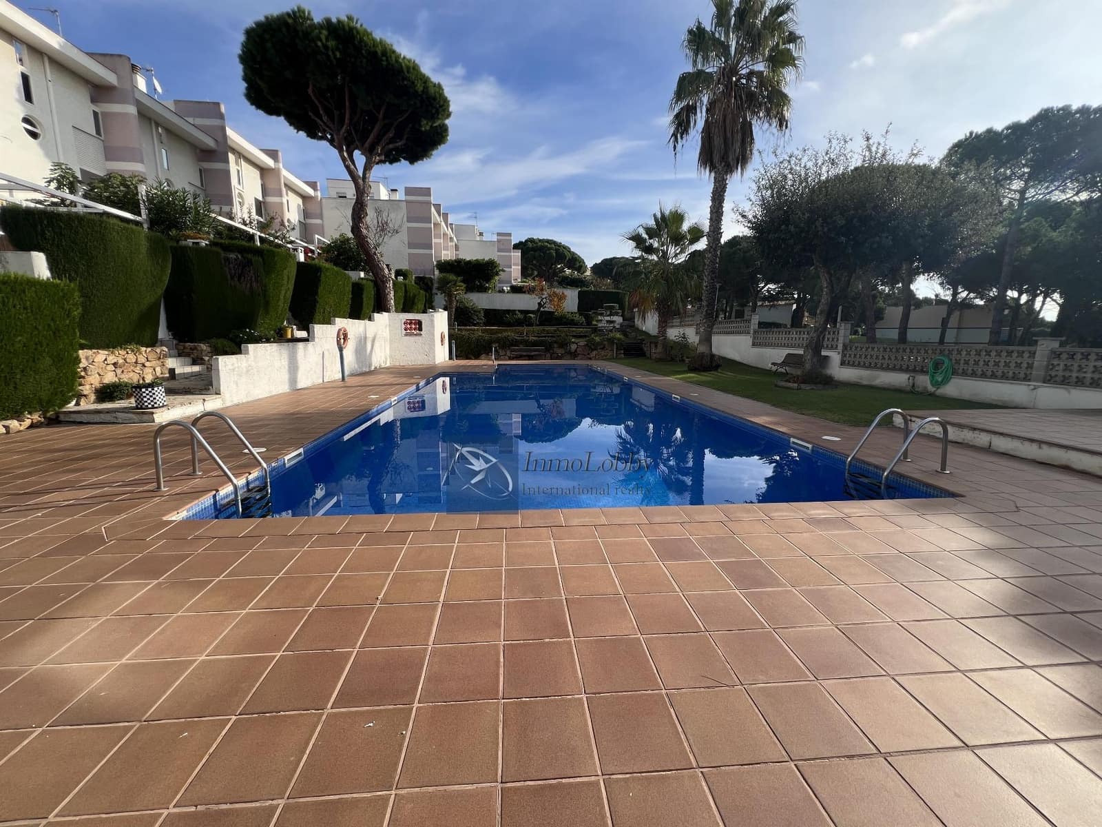 3 camera da letto Casa in vendita in S'Agaro con piscina garage - 390.000 € (Rif: 9400204)