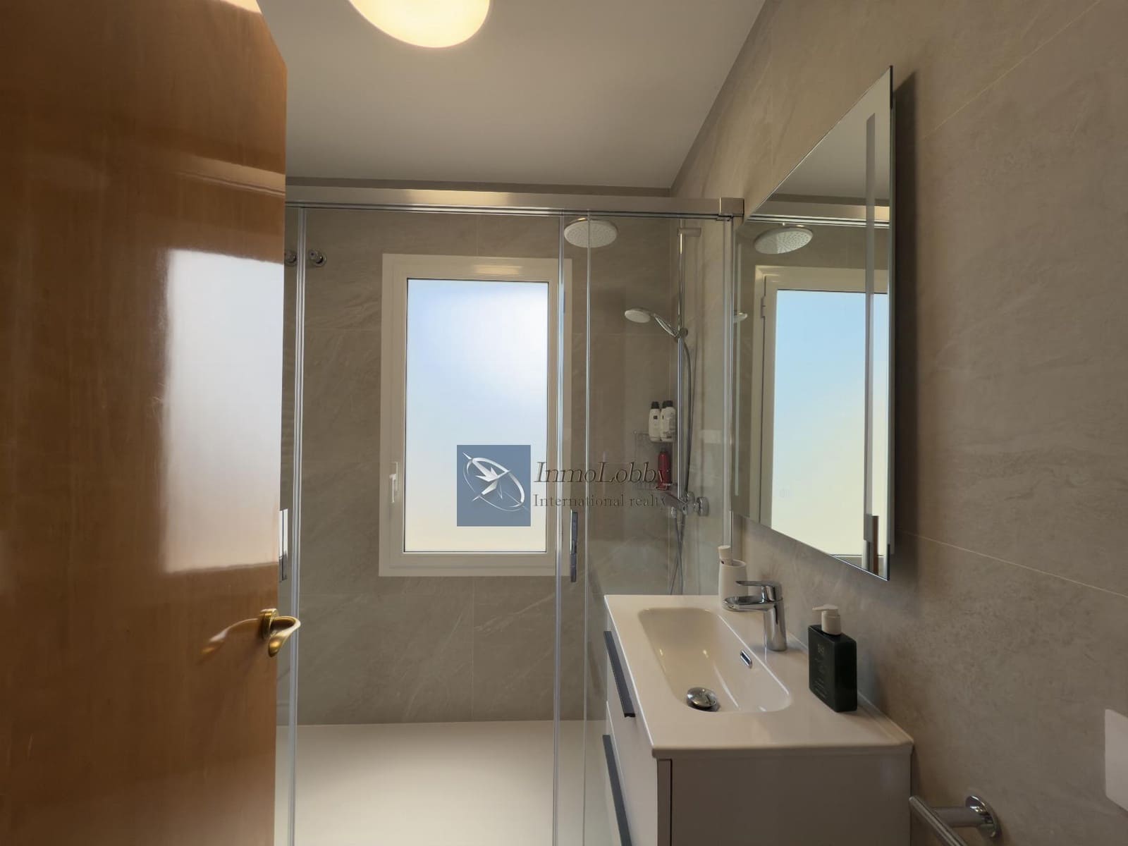 3 chambre Maison de Ville à vendre à S'Agaro avec piscine garage - 580 000 € (Ref: 9432627)