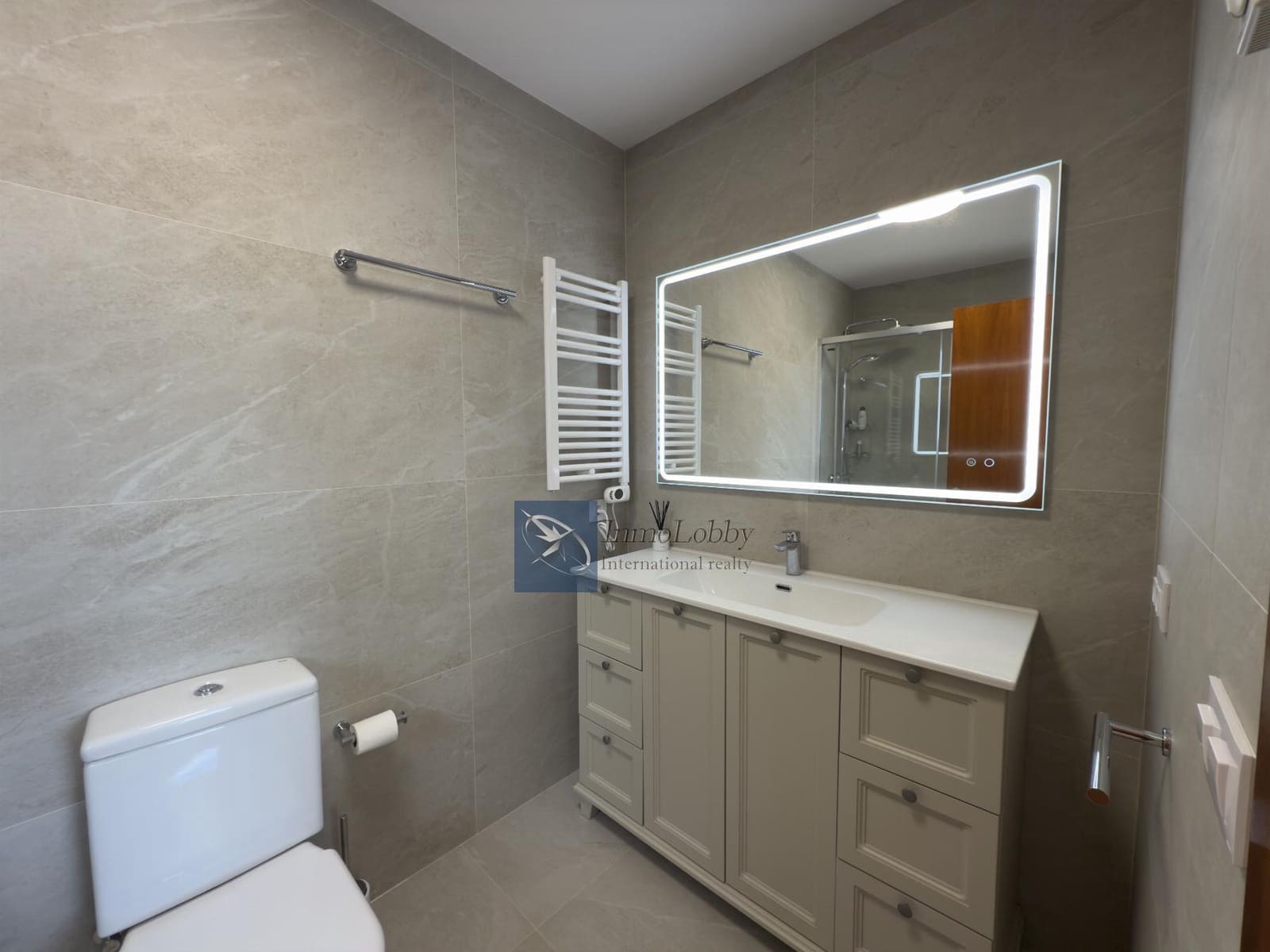 3 chambre Maison de Ville à vendre à S'Agaro avec piscine garage - 580 000 € (Ref: 9432627)