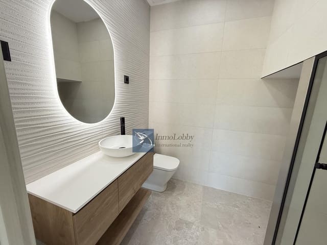 4 makuuhuone Omakotitalo myytävänä paikassa S'Agaro, Castell-Platja d'Aro mukana uima-altaan 
autotalli - 1 350 000 € (Ref: 9467811)