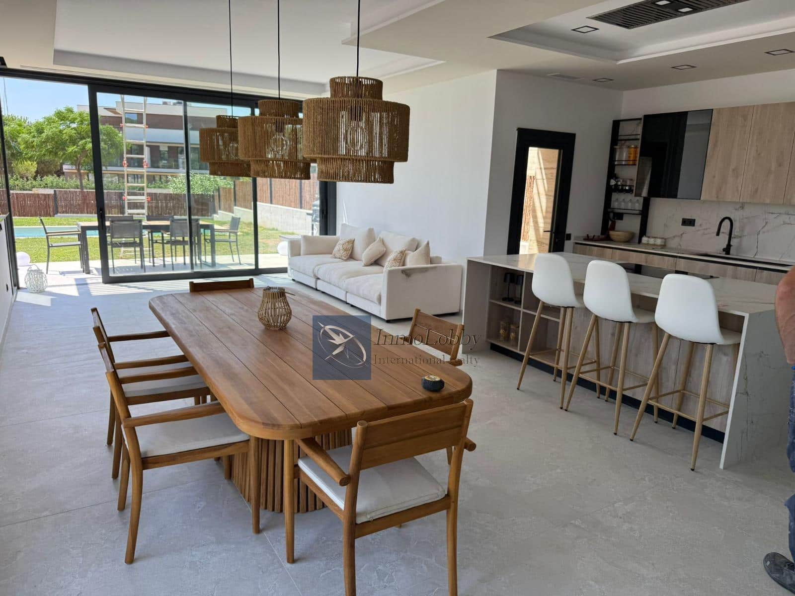 4 slaapkamer Huis te koop in S'Agaro met zwembad garage - € 1.380.000 (Ref: 9470060)