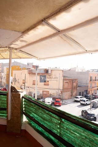 3 soveværelse Byhus til salg i Terrassa med garage - € 210.000 (Ref: 9525804)