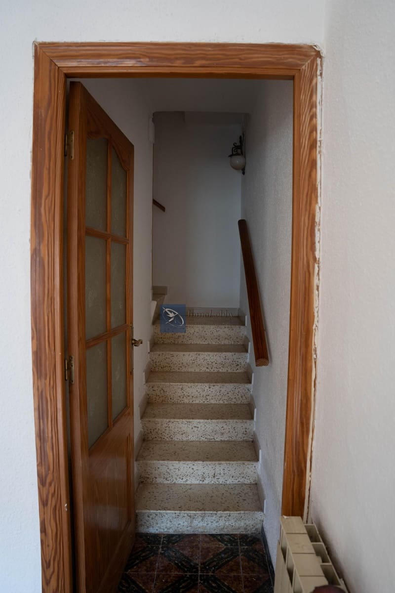 3 soveværelse Byhus til salg i Terrassa med garage - € 210.000 (Ref: 9525804)