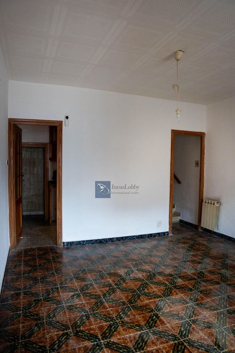 3 soveværelse Byhus til salg i Terrassa med garage - € 210.000 (Ref: 9525804)