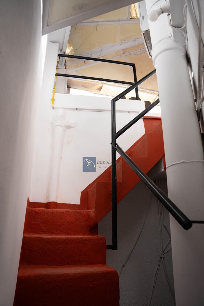 3 soveværelse Byhus til salg i Terrassa med garage - € 210.000 (Ref: 9525804)